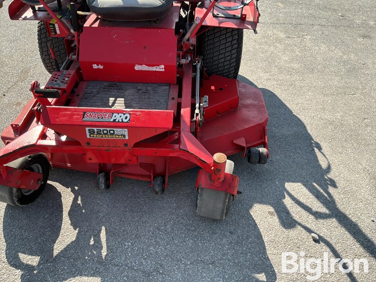 massey-ferguson-730-image-10