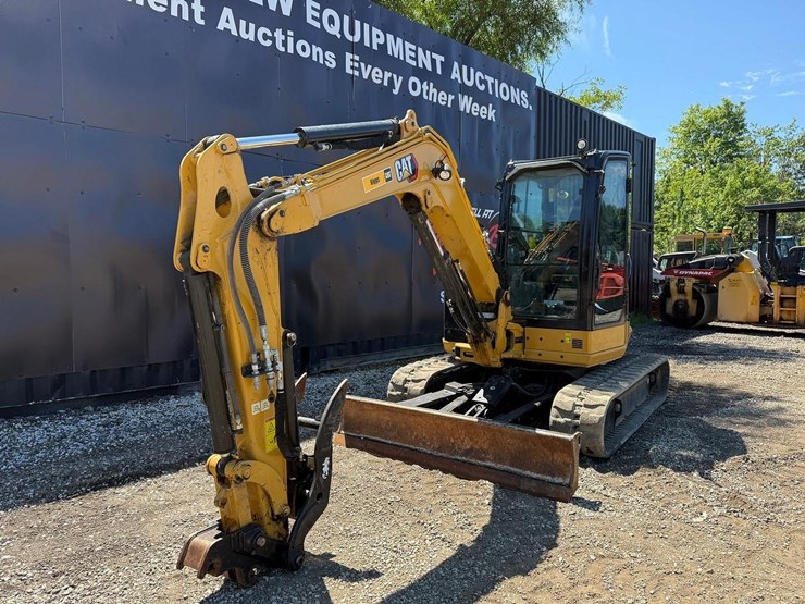 2022-caterpillar-305cr-image-7