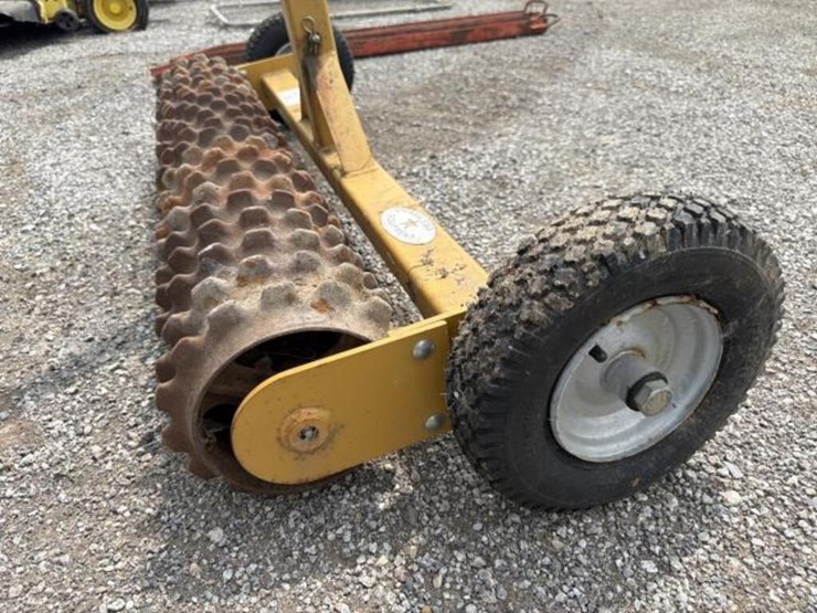 50"-farm-star-cultipacker-image-3