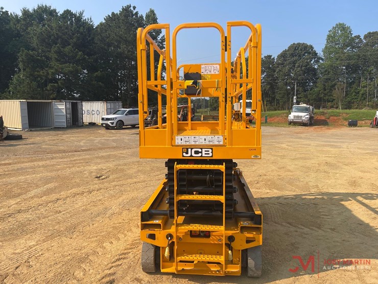 2023-jcb-s3246e-image-4