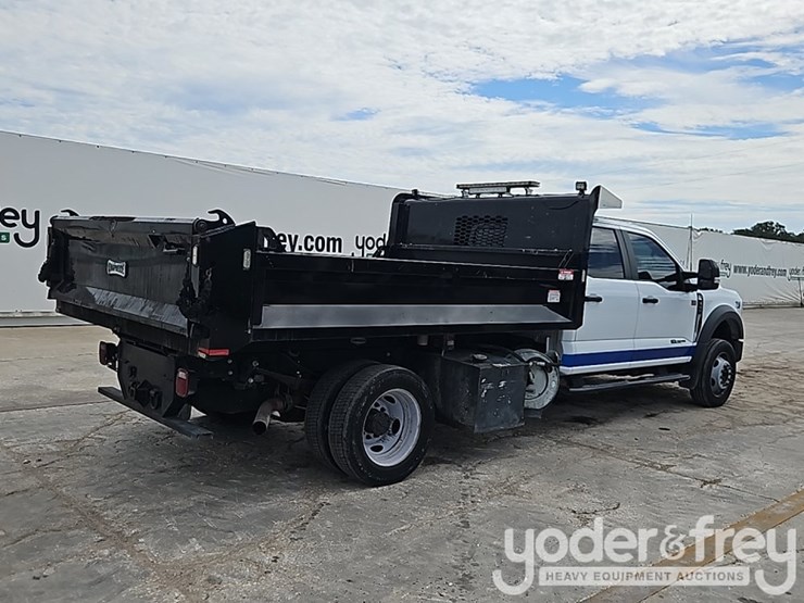 2023-ford-f550-xl-image-5