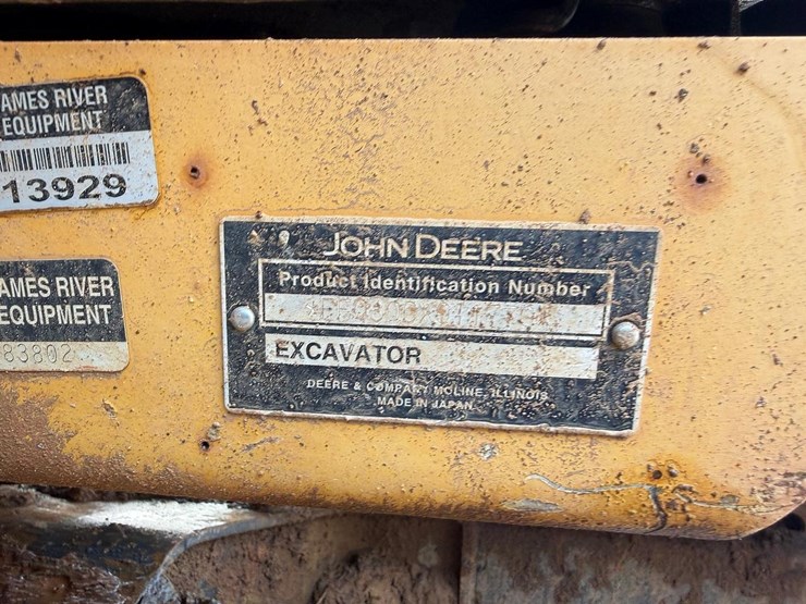 deere-80c-image-30