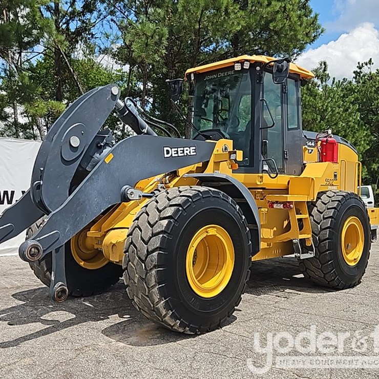 2023 DEERE 644P