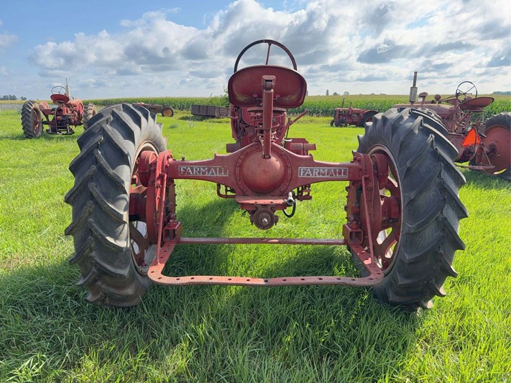 farmall-f-20-image-4