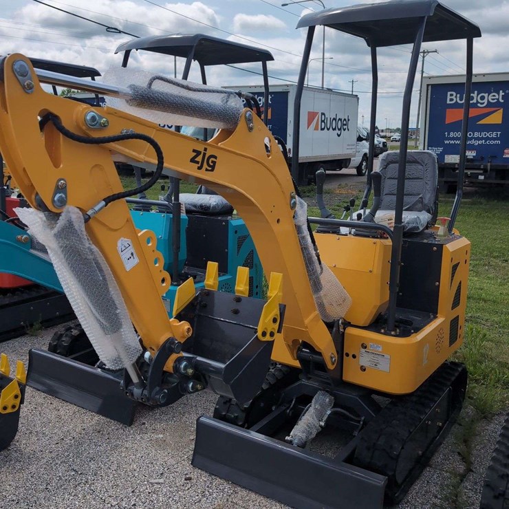ZJG Mini Excavator ZJ-12 (Yellow)