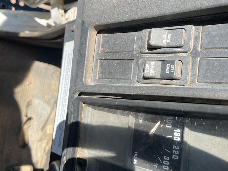 2005-vactor-2100-image-64