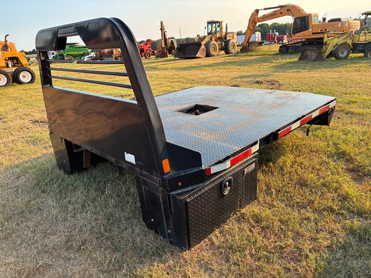 pj-flatbed-image-1
