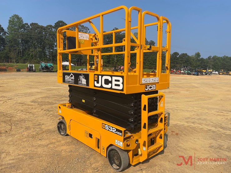 2023-jcb-s3246e-image-5
