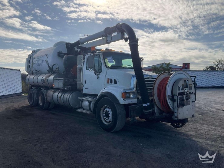 2008-sterling-l7500-image-2