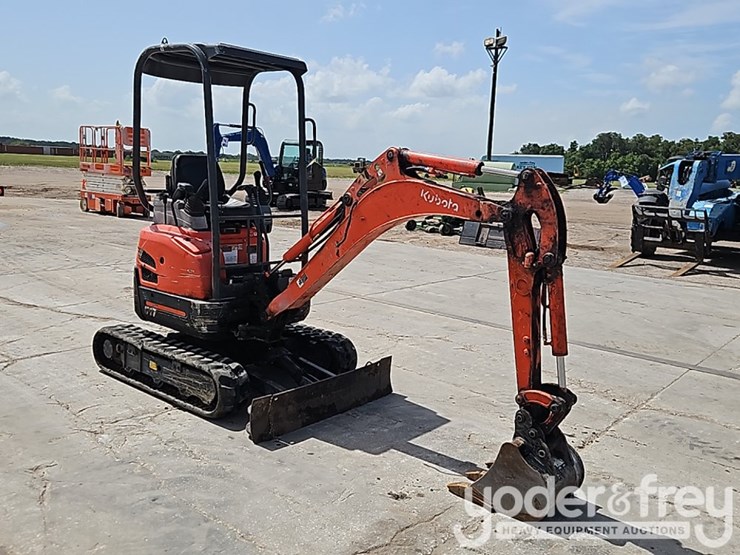 2021-kubota-u17-image-7