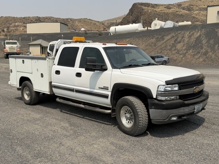 2002-chevrolet-silverado-2500hd-image-7