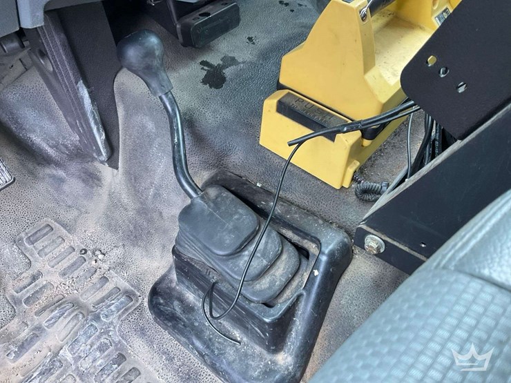2012-ford-f550-image-23