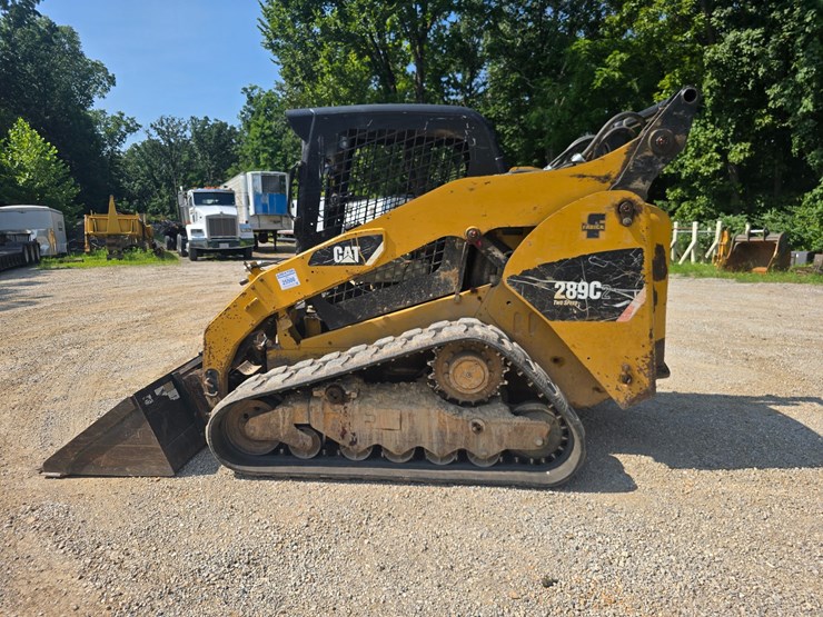 2013-caterpillar-289c2-image-4