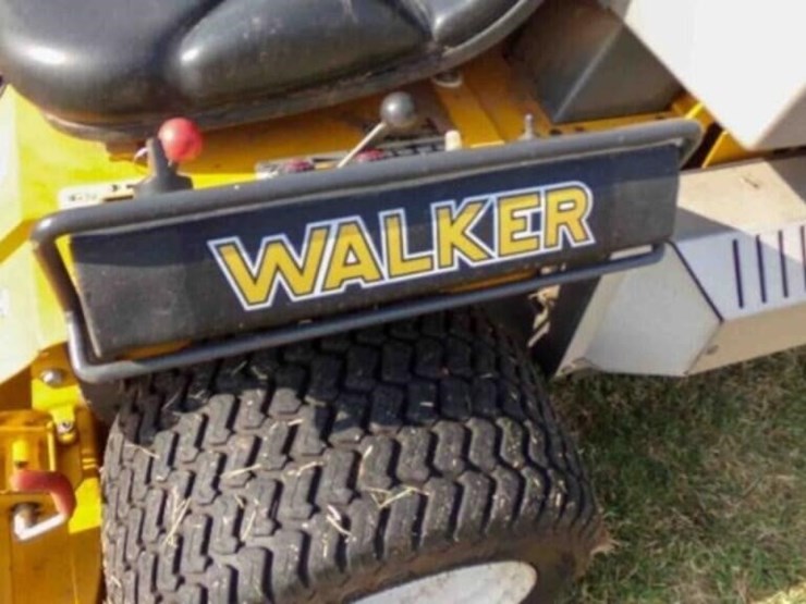 48''-t23-walker-riding-lawn-mower,-509-hrs-image-3