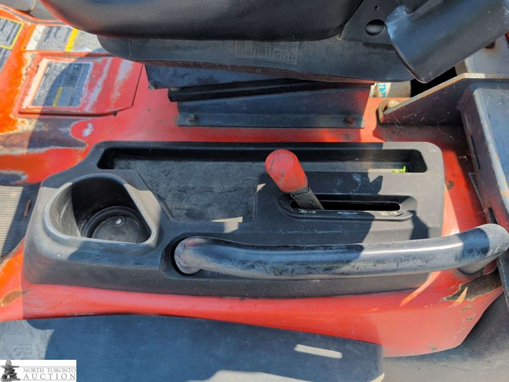 2008-kubota-f3680-image-8