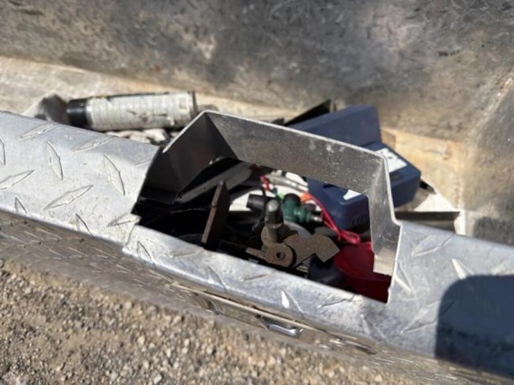 truck-tool-box-image-7
