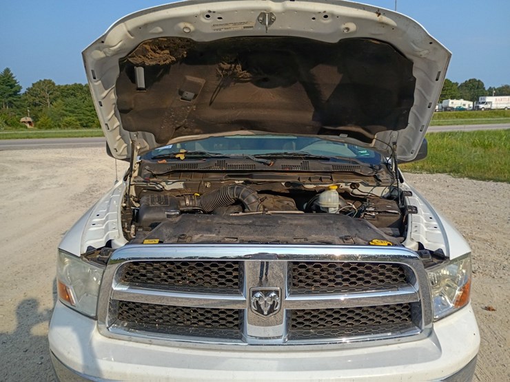 2012-dodge-1500-image-15