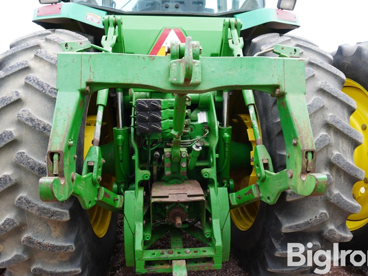 1995-john-deere-8200-image-11