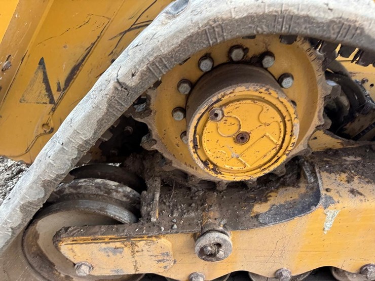 2022-caterpillar-289d3-image-21