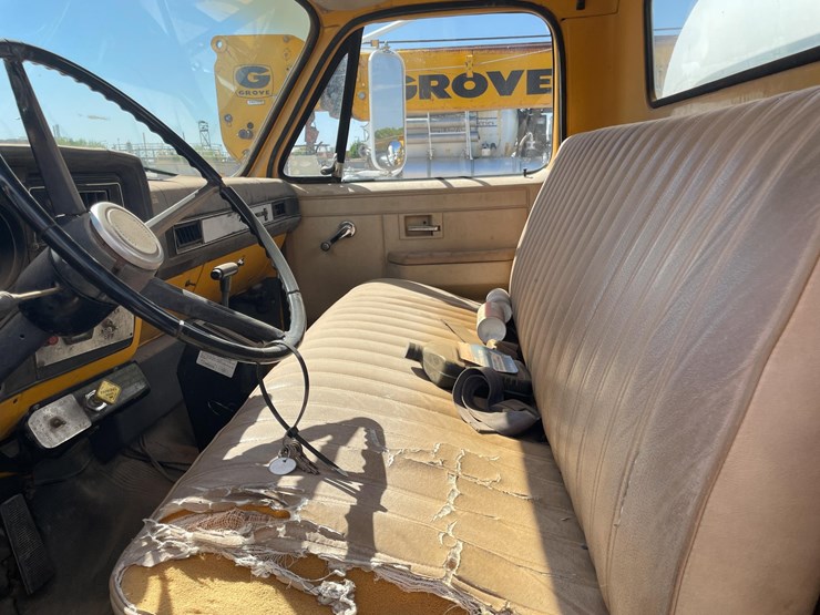 1986-chevrolet-c70-image-16