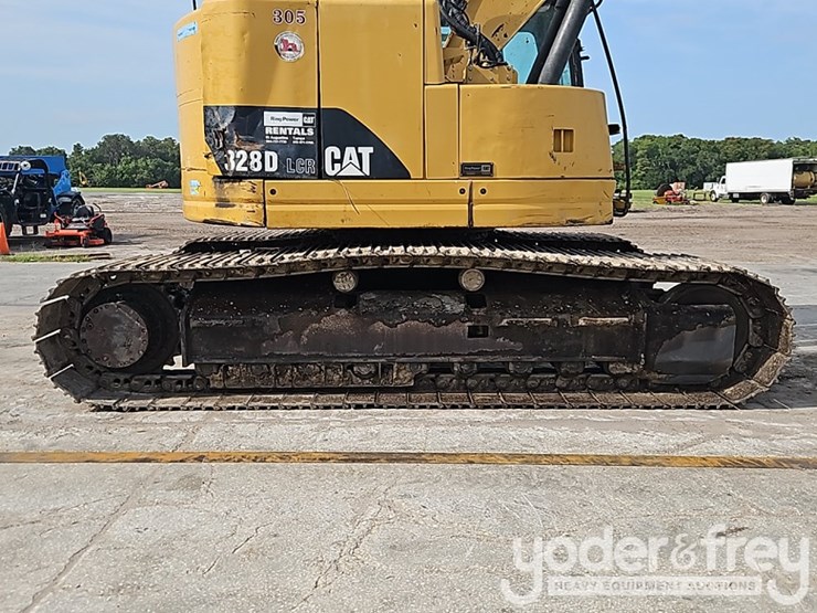 2013-caterpillar-328d-lcr-image-8