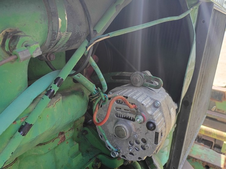 john-deere-2940-image-21