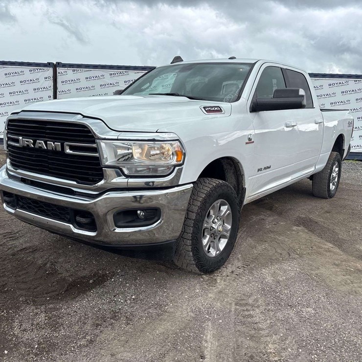 2021 DODGE 2500