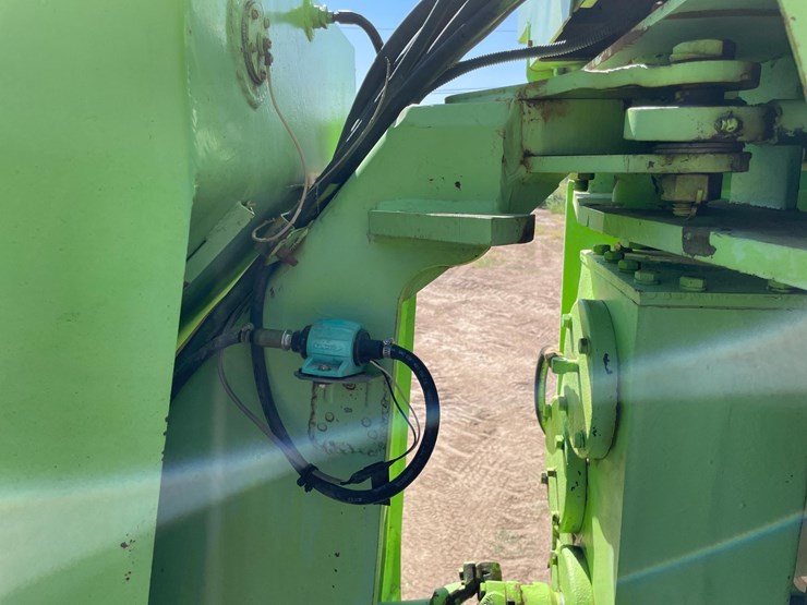 #2003-•-steiger-tractor-st300-(offsite-in-el-paso)-image-36