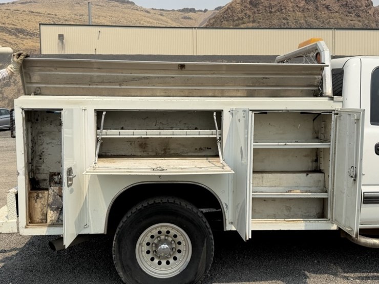 2002-chevrolet-silverado-2500hd-image-20
