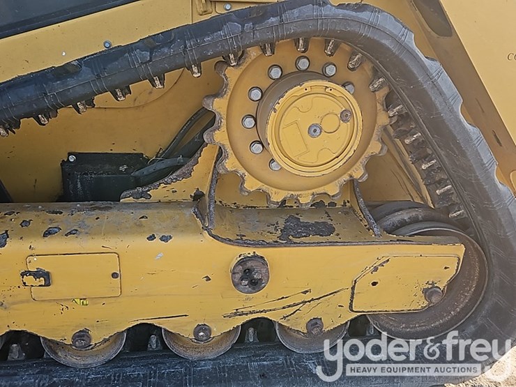 2016-caterpillar-299d2-xhp-image-19
