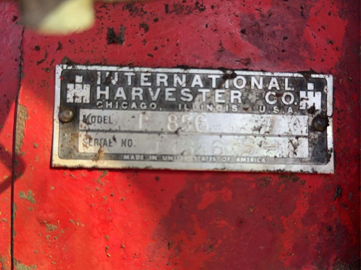 farmall-856-diesel-image-58