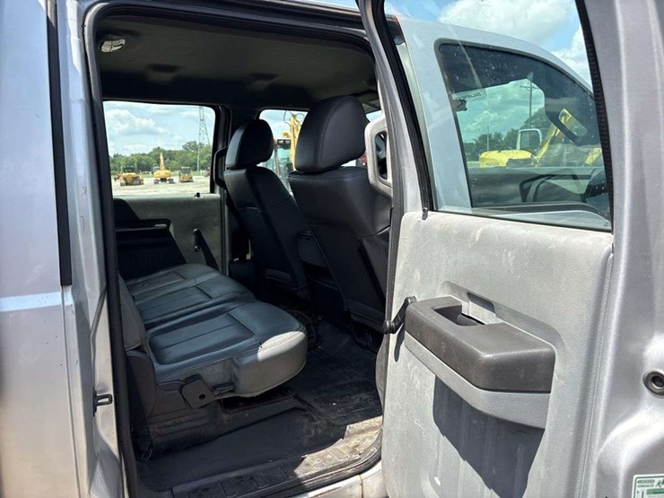 2012-ford-f450-image-14