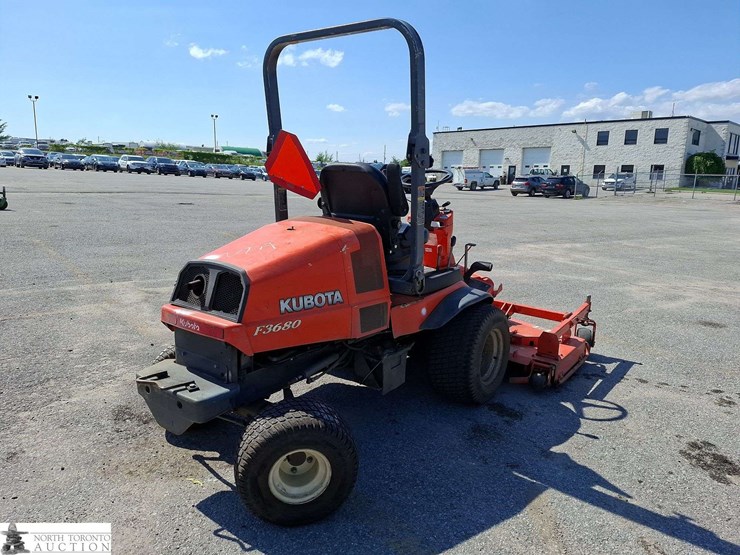 2008-kubota-f3680-image-32