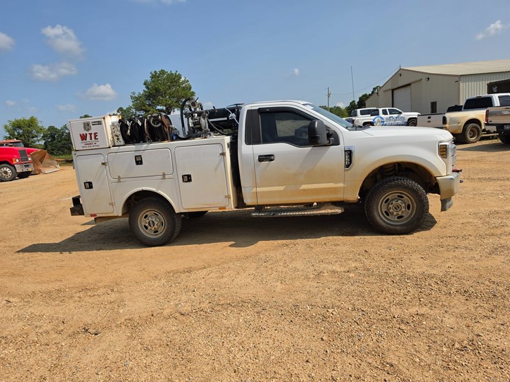 2018-ford-f250-image-19