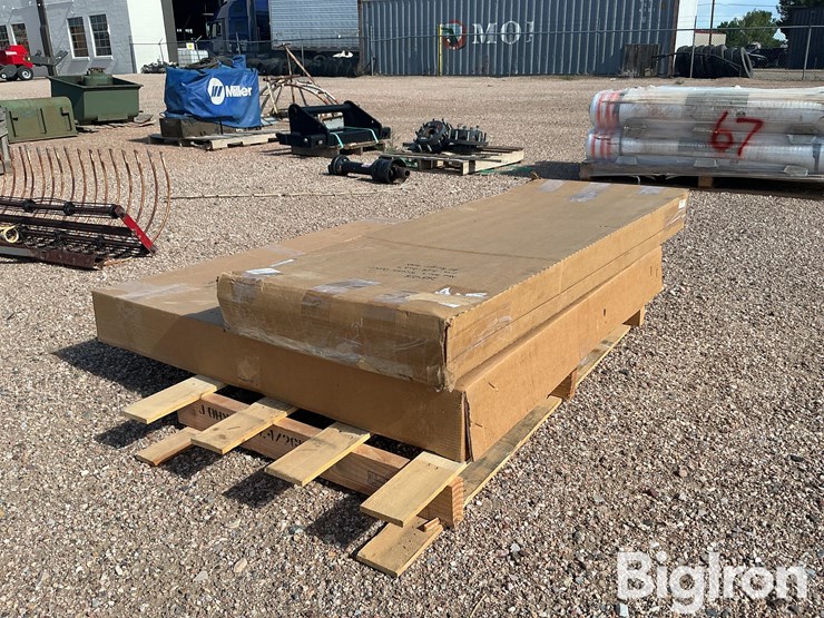 polaris-unused-tonneau-cover-and-aluminum-roof-image-3