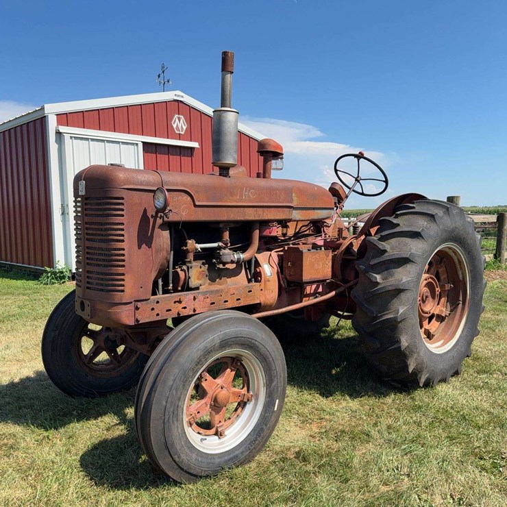 McCormick Deering Super W-9