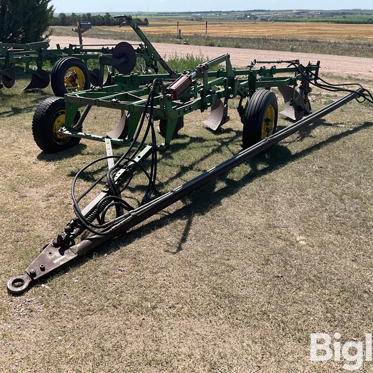 JOHN DEERE 5