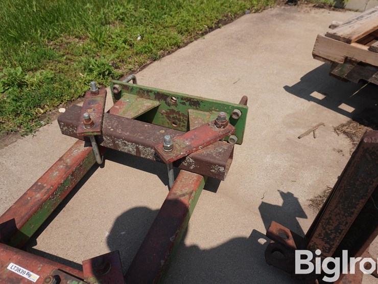 anhydrous-hitch-&-3-pt-hitch-image-16