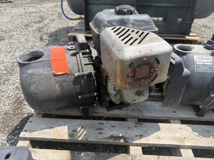 3-motors-with-pumps-image-8