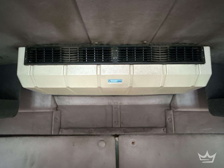 2011-ford-e450-image-13