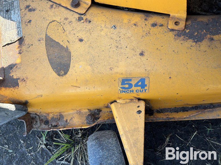 cub-cadet-gt1554-image-9