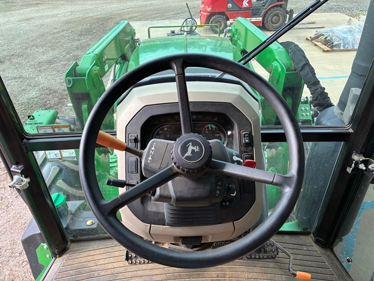 john-deere-5090e-image-11