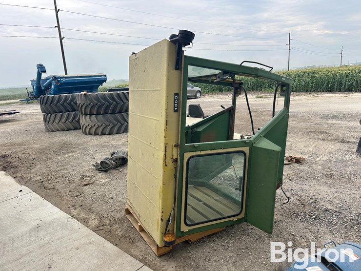 john-deere-4230-image-3
