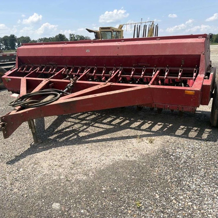 INTERNATIONAL 5100