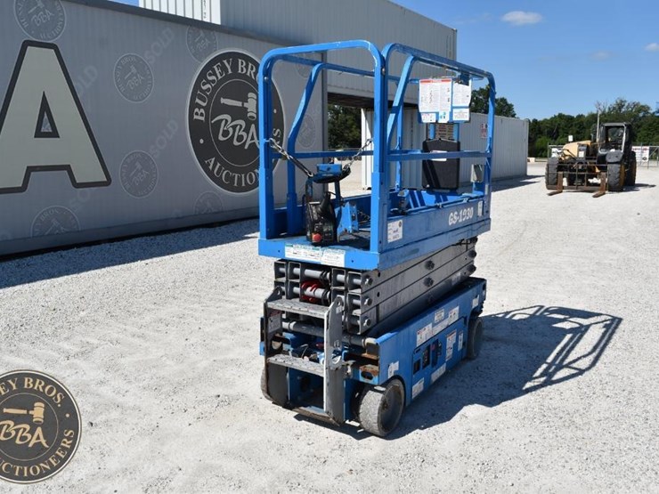 2018-genie-gs1930-image-1