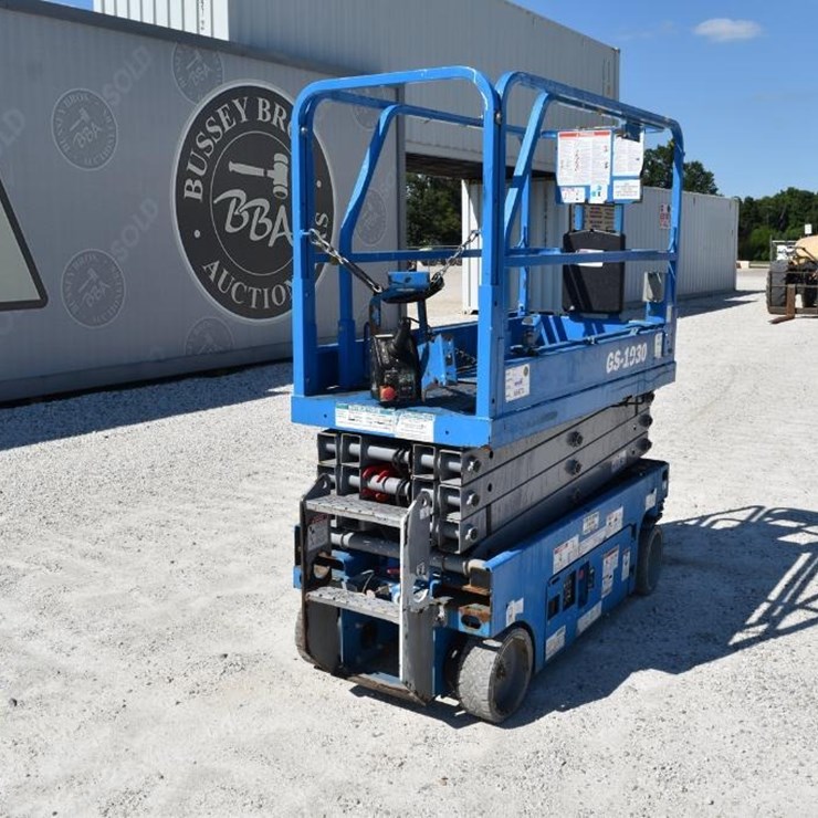 2018 GENIE GS1930