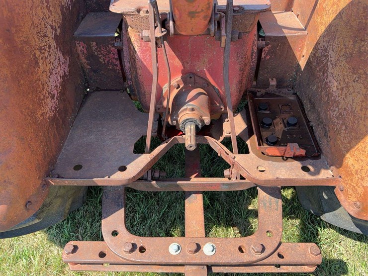 mccormick-deering-super-w-9-image-34
