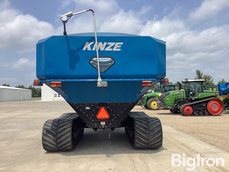 2012-kinze-1100-image-6