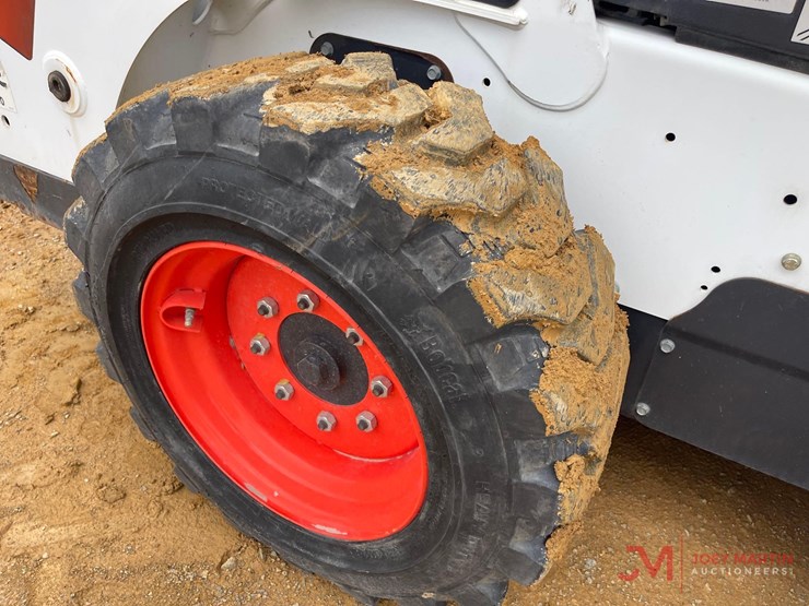 2021-bobcat-s590-skid-steer-loader-image-10