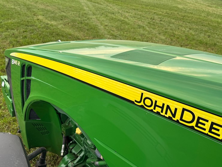 john-deere-8345r-image-61